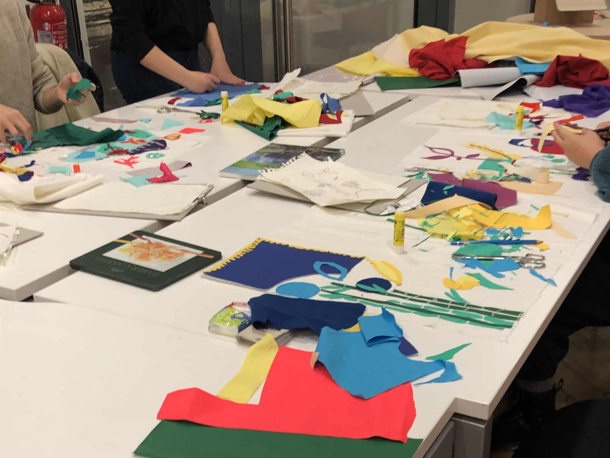 atelier art textile du service vie de campus